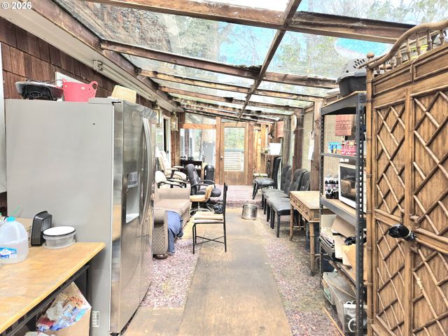 13548 Se FOSTER Rd, Portland, OR 97236