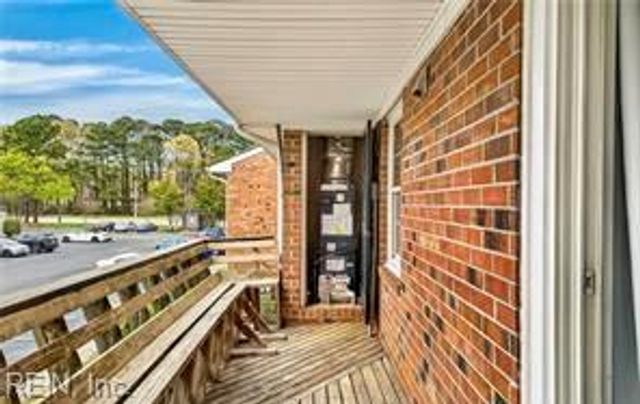 1010 Barclay SQ, Virginia Beach, VA 23451