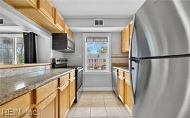1010 Barclay SQ, Virginia Beach, VA 23451