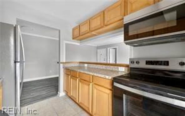 1010 Barclay SQ, Virginia Beach, VA 23451