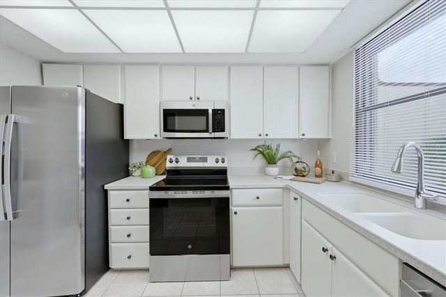 5058 MARSH FIELD ROAD 8, Sarasota, FL 34235