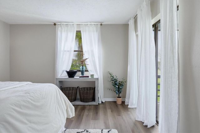 5058 MARSH FIELD ROAD 8, Sarasota, FL 34235