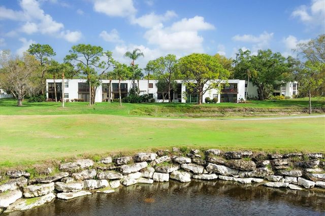 5058 MARSH FIELD ROAD 8, Sarasota, FL 34235