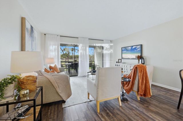 5058 MARSH FIELD ROAD 8, Sarasota, FL 34235