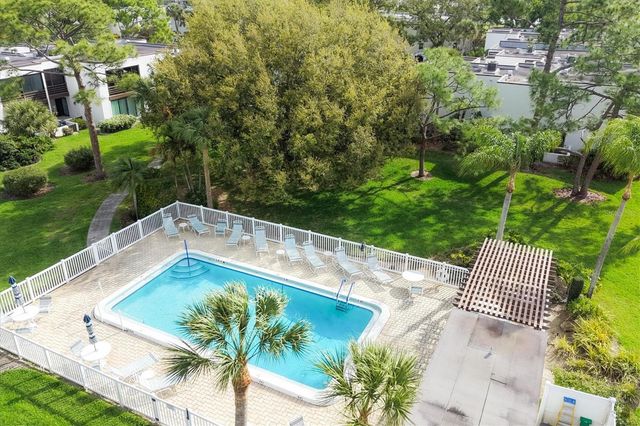 5058 MARSH FIELD ROAD 8, Sarasota, FL 34235