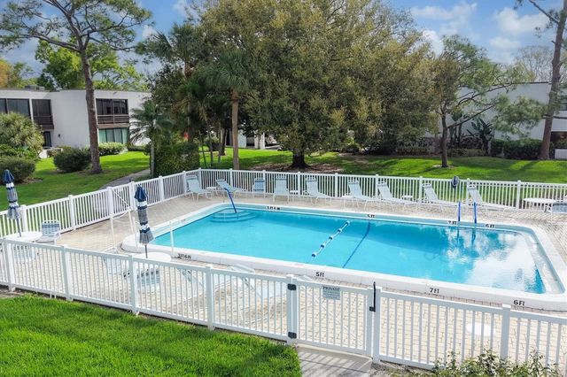 5058 MARSH FIELD ROAD 8, Sarasota, FL 34235