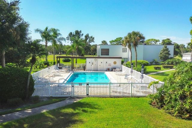 5058 MARSH FIELD ROAD 8, Sarasota, FL 34235