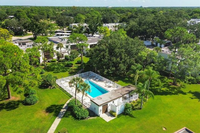 5058 MARSH FIELD ROAD 8, Sarasota, FL 34235