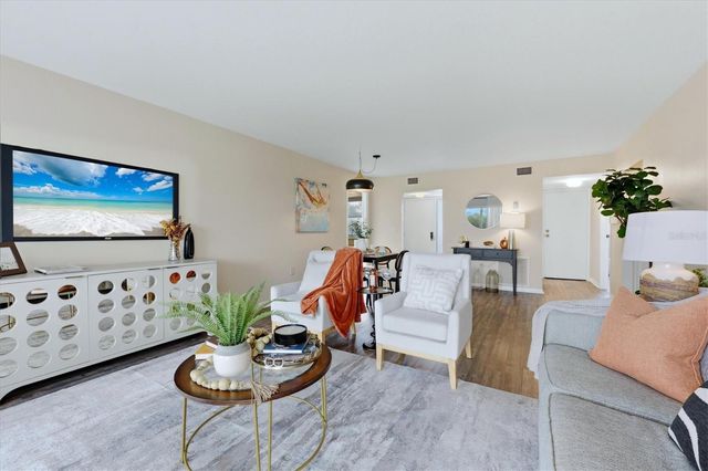 5058 MARSH FIELD ROAD 8, Sarasota, FL 34235