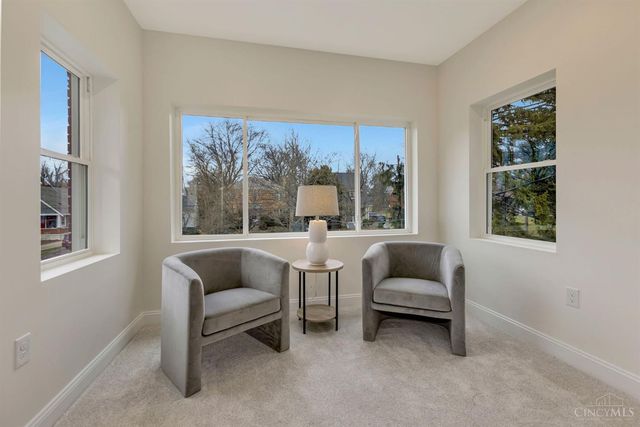 25 Euclid Avenue, Wyoming, OH 45215