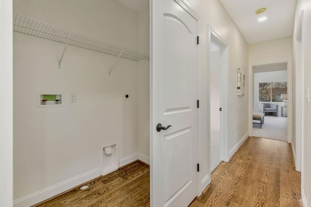 25 Euclid Avenue, Wyoming, OH 45215