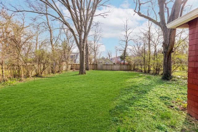 25 Euclid Avenue, Wyoming, OH 45215