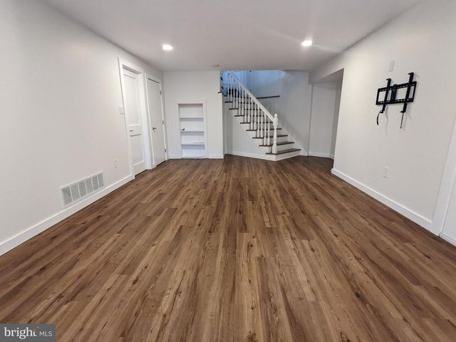 26 FOREST HILL DR, Cherry Hill, NJ 08003