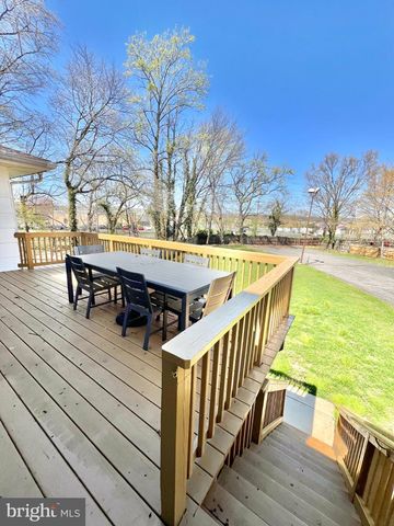 26 FOREST HILL DR, Cherry Hill, NJ 08003