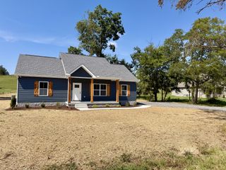1750 Old Gallatin Rd, Portland, TN 37148