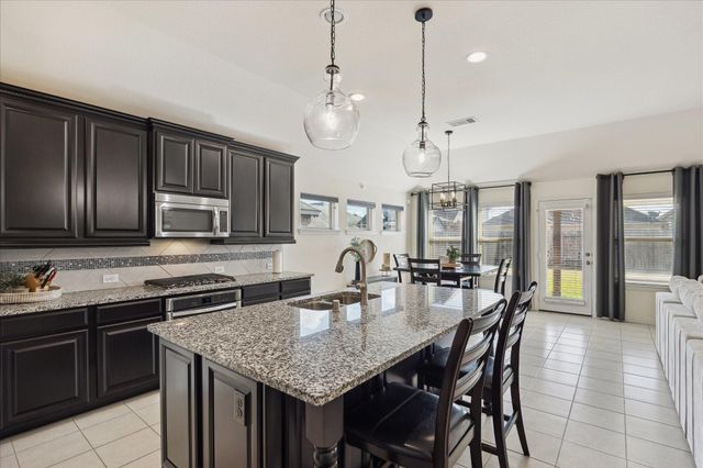 2709 Park Crossing, Pearland, TX 77581