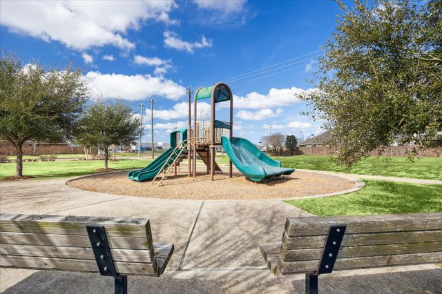 2709 Park Crossing, Pearland, TX 77581