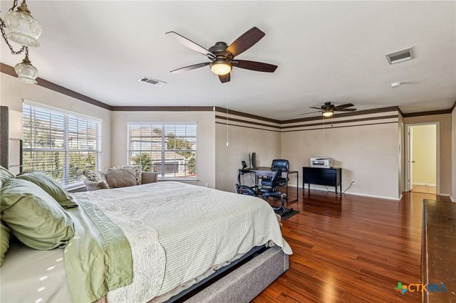 1803 Candlelight Drive, Leander, TX 78641