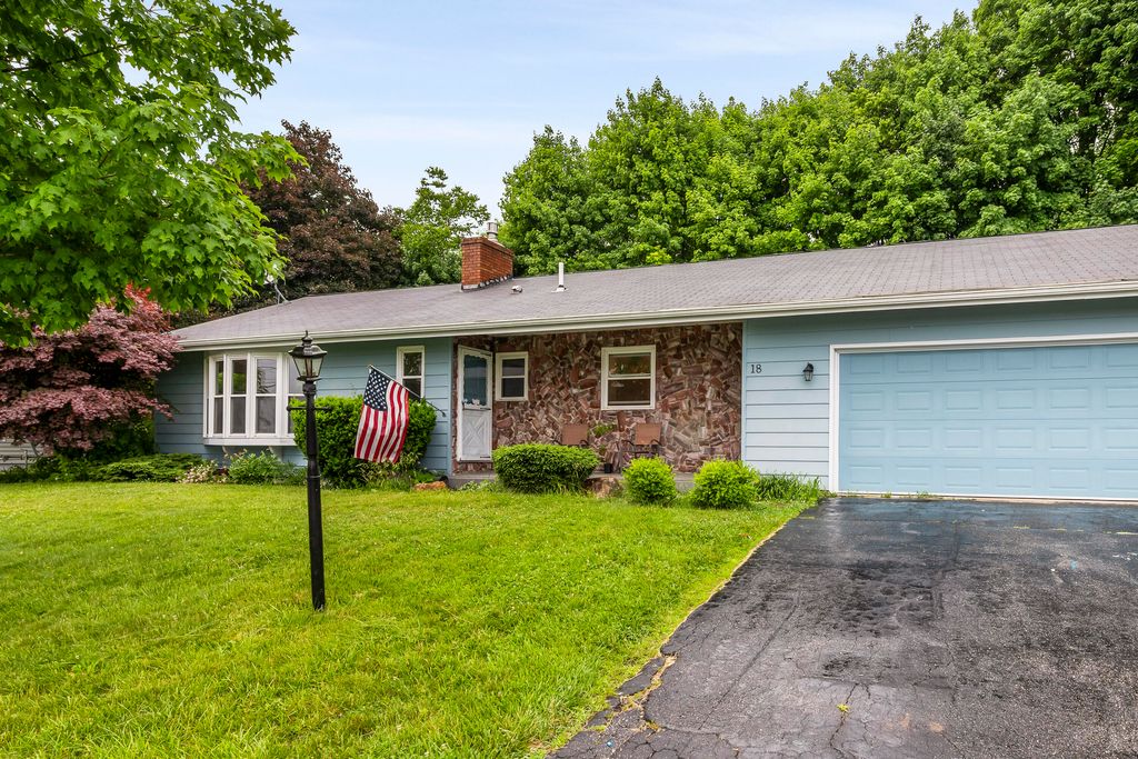 18 Caron Street, Lewiston, ME 04240 — photo 4
