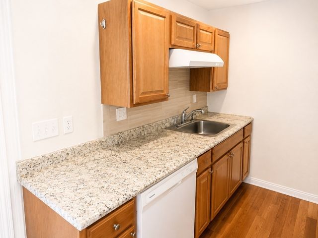 19 Chestnut St 21D, Framingham, MA 01701
