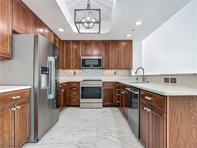 3426 Hancock Bridge PKWY 706, North Fort Myers, FL 33903