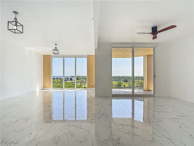 3426 Hancock Bridge PKWY 706, North Fort Myers, FL 33903