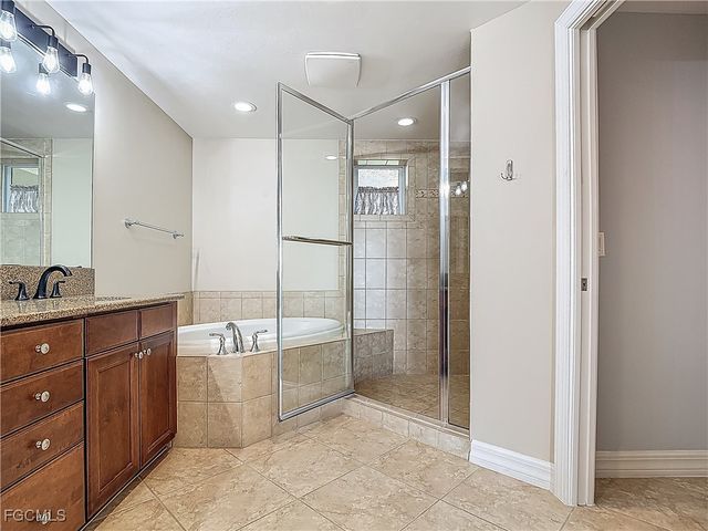 3426 Hancock Bridge PKWY 706, North Fort Myers, FL 33903