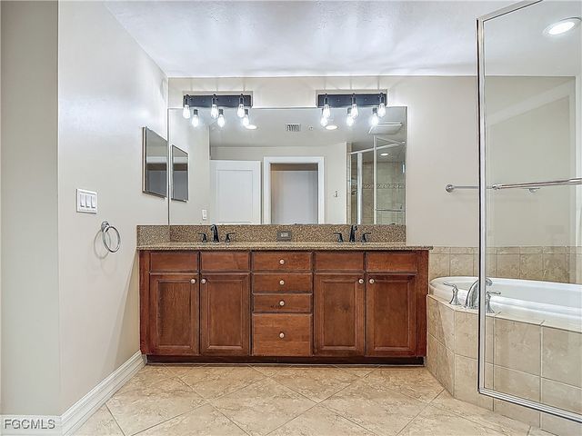 3426 Hancock Bridge PKWY 706, North Fort Myers, FL 33903