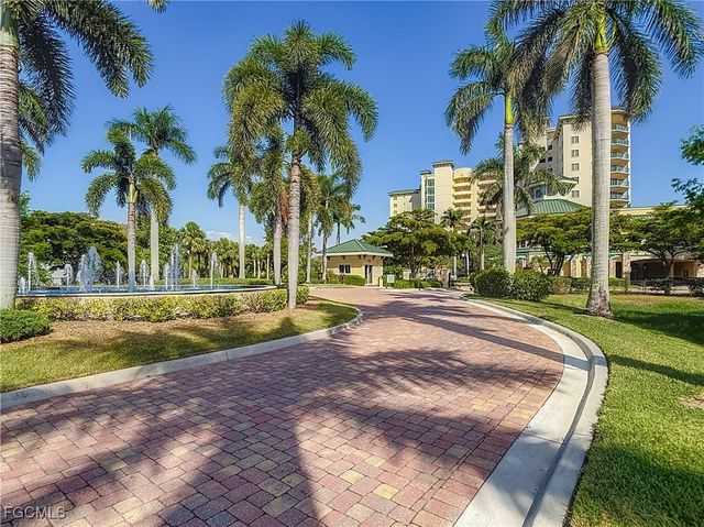 3426 Hancock Bridge PKWY 706, North Fort Myers, FL 33903