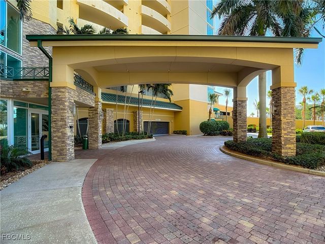 3426 Hancock Bridge PKWY 706, North Fort Myers, FL 33903