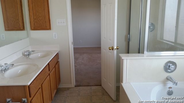 222 Cedron Chase, San Antonio, TX 78253