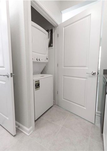 16451 GLASSY LOCH LOOP, Clermont, FL 34714