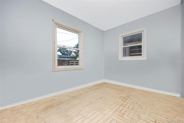 53 Primrose Lane, Levittown, NY 11756