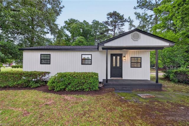 1240 Bells Mill RD, Chesapeake, VA 23322