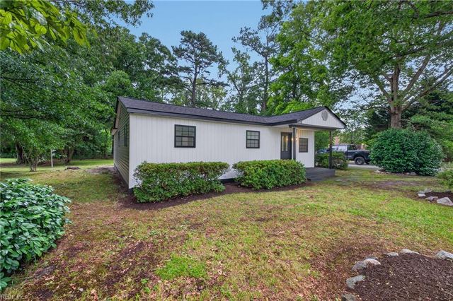 1240 Bells Mill RD, Chesapeake, VA 23322