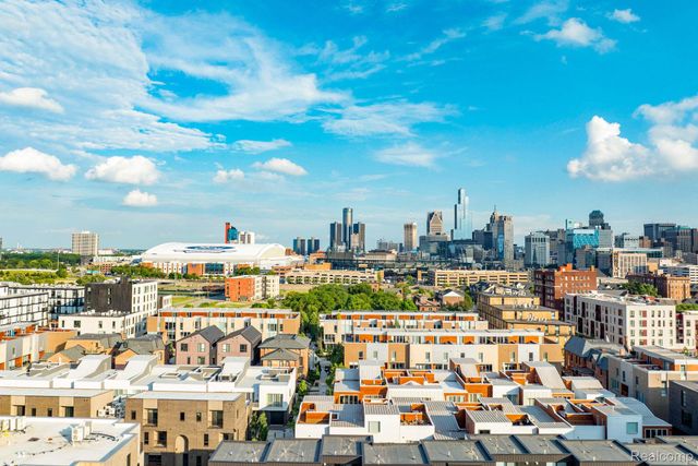 246 Edmund Place, Detroit, MI 48201