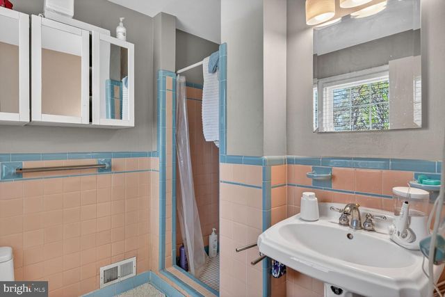 7215 ROLLINGWOOD DR, Chevy Chase, MD 20815