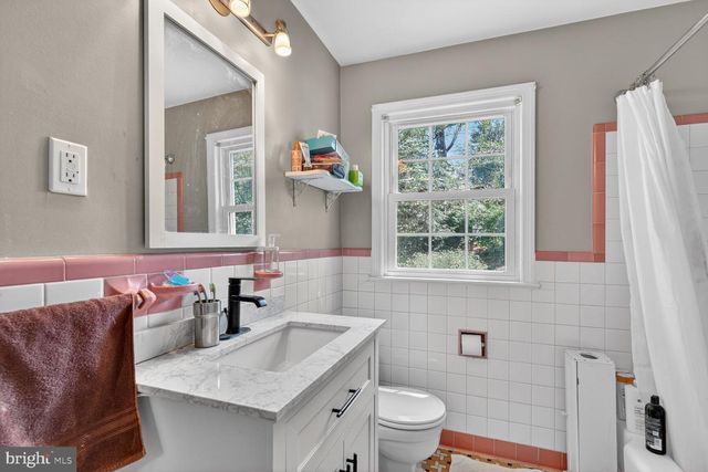 7215 ROLLINGWOOD DR, Chevy Chase, MD 20815