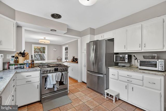 7215 ROLLINGWOOD DR, Chevy Chase, MD 20815