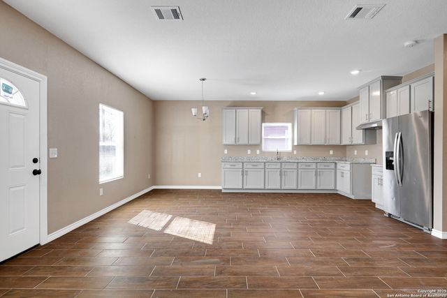 4423 Buena Vista, San Antonio, TX 78237
