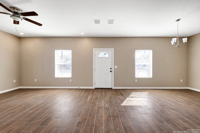 4423 Buena Vista, San Antonio, TX 78237