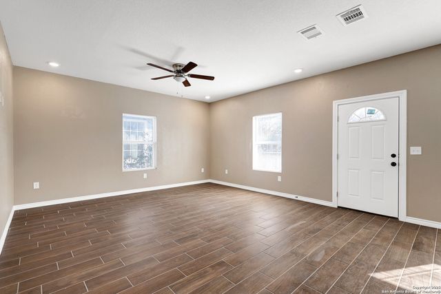 4423 Buena Vista, San Antonio, TX 78237