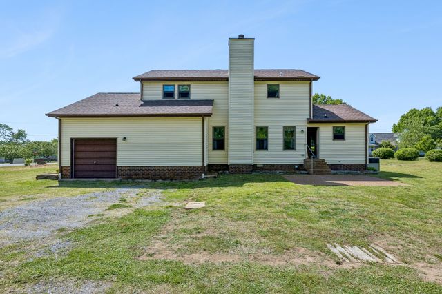749 Walnut Ridge Dr, La Vergne, TN 37086