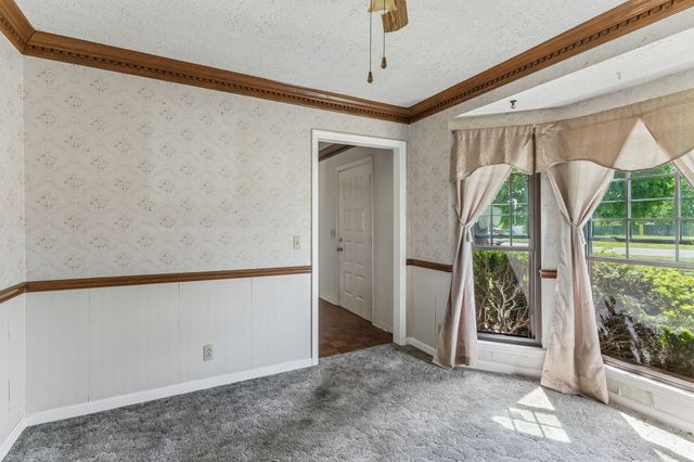 749 Walnut Ridge Dr, La Vergne, TN 37086