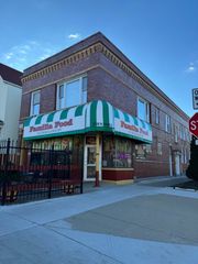 2158 N Hamlin Avenue 2F, Chicago, IL 60647