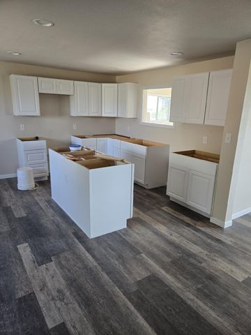 2567 Co Rd 106, Tulelake, CA 96134