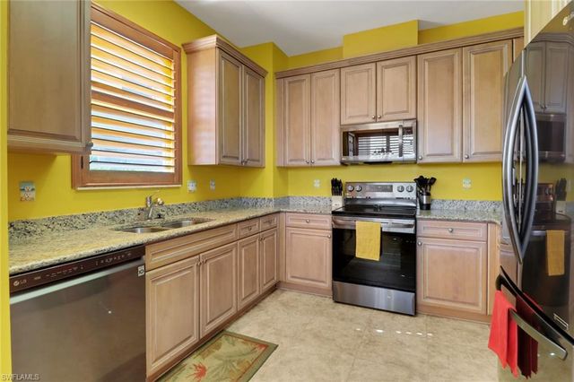 16580 Goldenrod LN 103, Alva, FL 33920