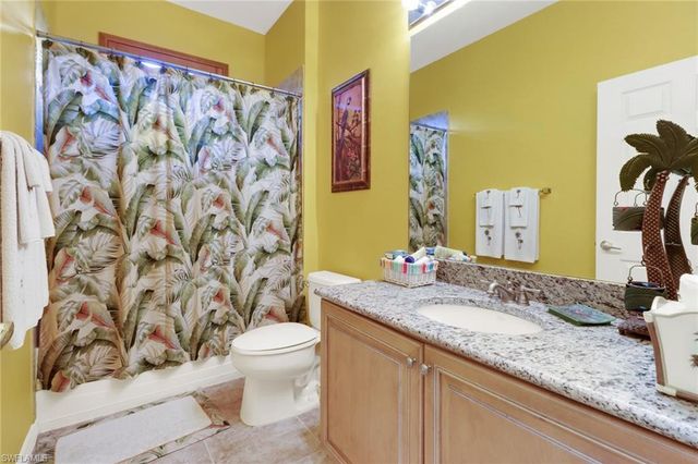 16580 Goldenrod LN 103, Alva, FL 33920