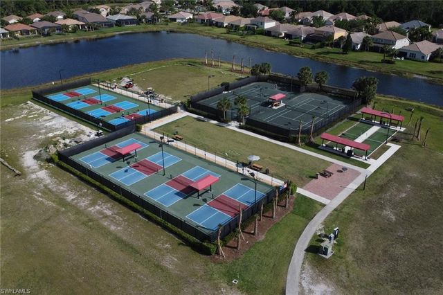 16580 Goldenrod LN 103, Alva, FL 33920