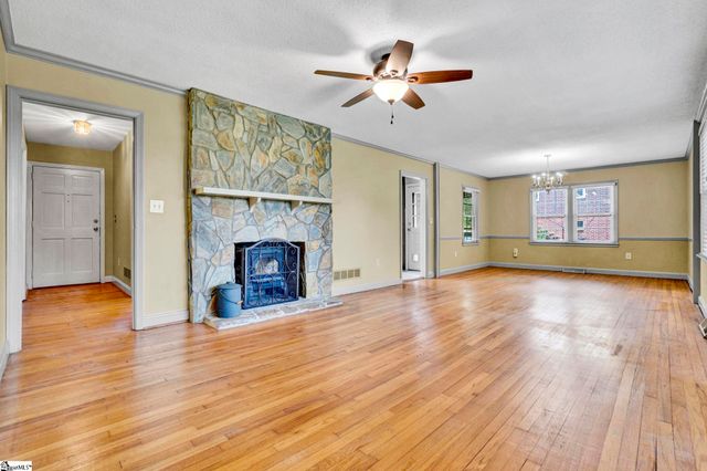 12 Mcswain Drive, Greenville, SC 29615